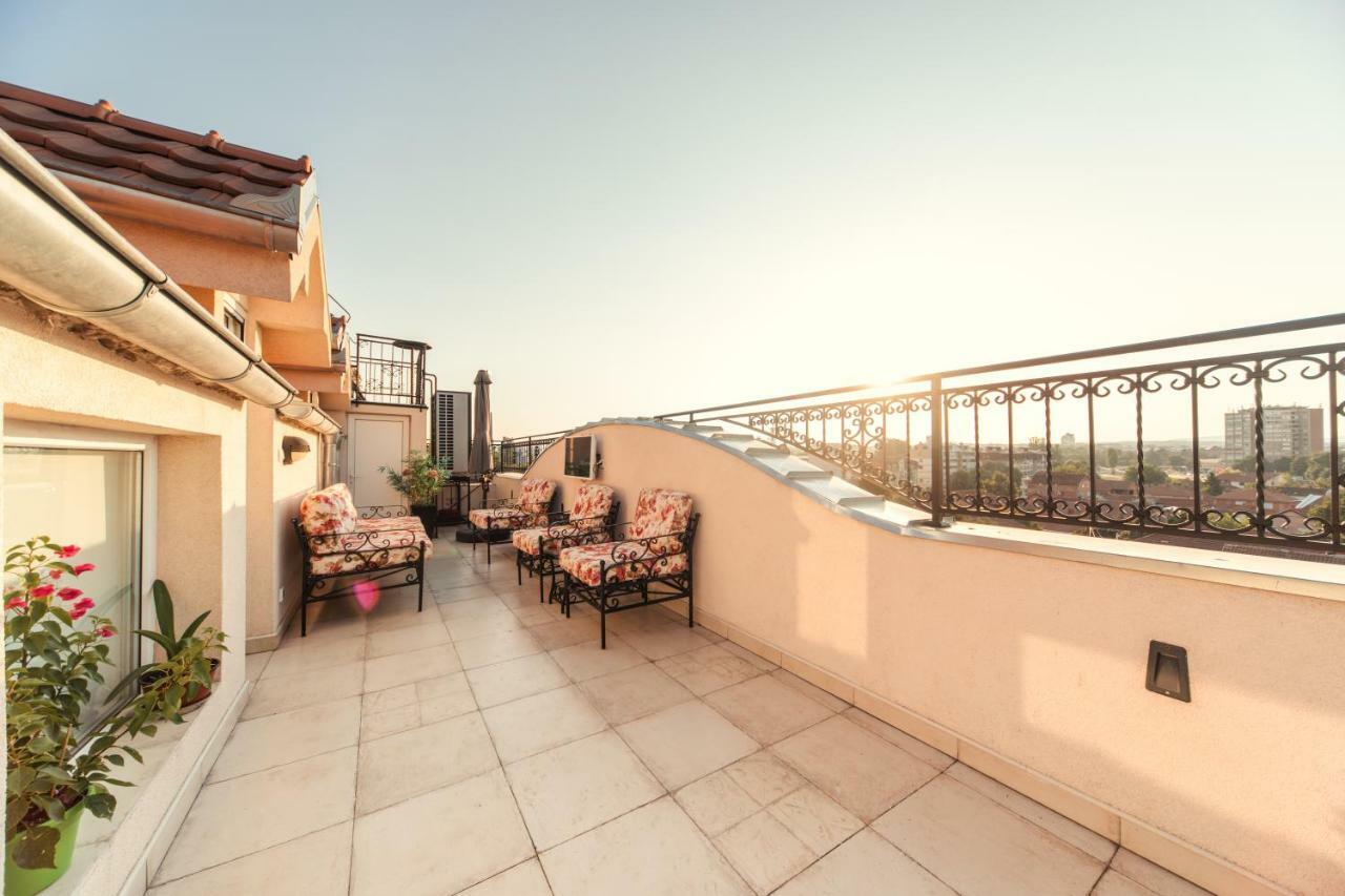 New And Nice Apartments Kragujevac Esterno foto